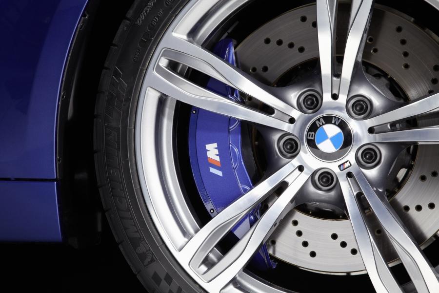  BMW M5 2011 года  (фото 320 из 344)